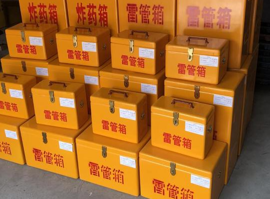 揭西玻璃钢雷管箱的使用寿命一般是多少？